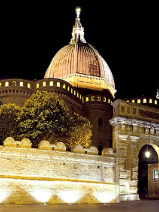 La Casa Di Isabella لوريتو المظهر الخارجي الصورة